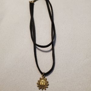 Sun Choker